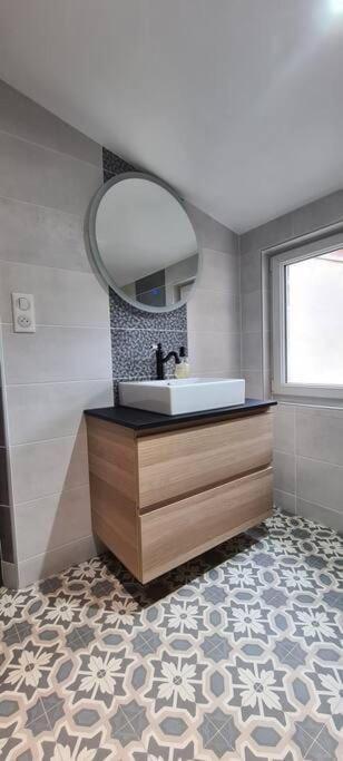 Catel Duplex Coeur De Ville De Saint Dizier 2 Chambres Екстериор снимка